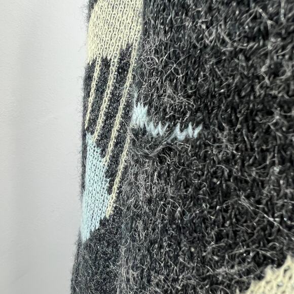 VINTAGE Adele Knitwear Retro Print Gray Silver Pullover Sweater Crew Neck 3 VTG - Picture 5 of 9